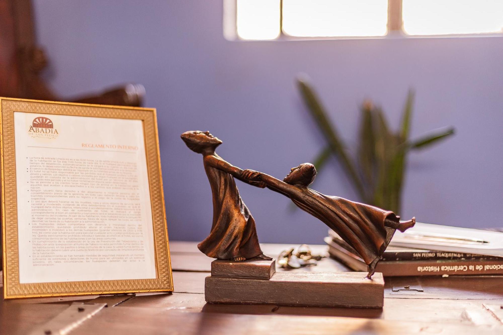 Casa De Hospedaje -La Abadia De San Pedro Guadalajara Ngoại thất bức ảnh