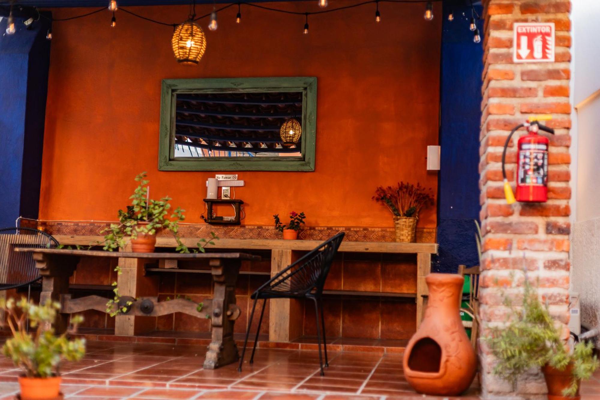 Casa De Hospedaje -La Abadia De San Pedro Guadalajara Ngoại thất bức ảnh