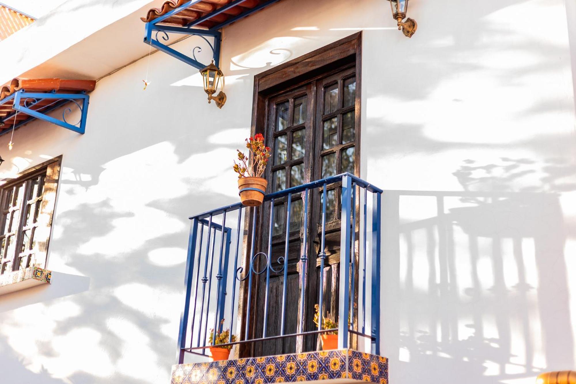 Casa De Hospedaje -La Abadia De San Pedro Guadalajara Ngoại thất bức ảnh