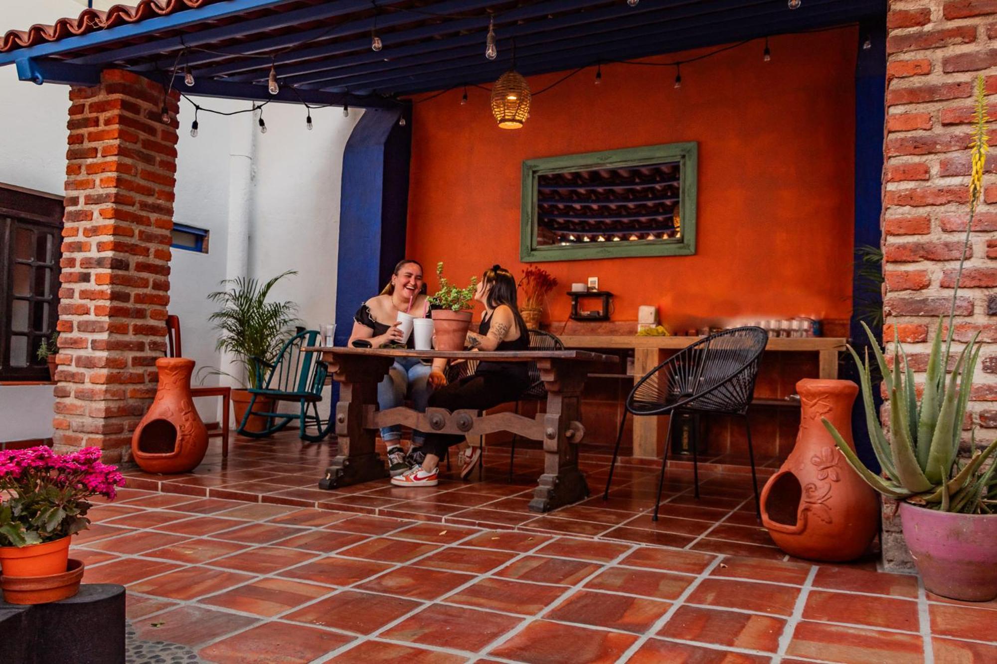 Casa De Hospedaje -La Abadia De San Pedro Guadalajara Ngoại thất bức ảnh